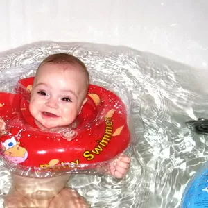 BabySwimmer - уникальные круги для купания младенцев от 0 до 3 лет.