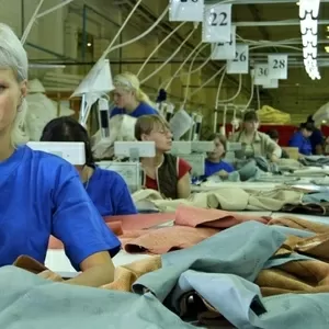 Квалифицированные швеи для работы на литовской швейной фабрике