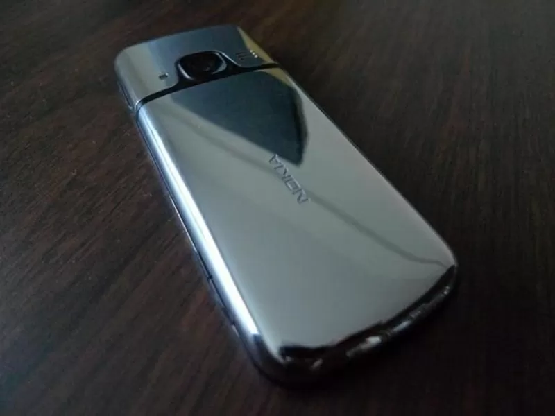 Nokia 6700 Chrome. Новые,  полная комплектация. Клавиатура с русскими б 2