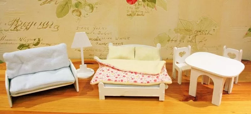 Кукольный домик из дерева эксклюзивного дизайна + Мебель в подарок 2