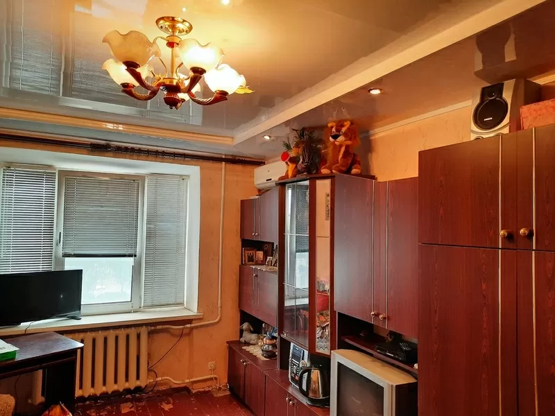 Просторная комната в общежитии на Курской 3