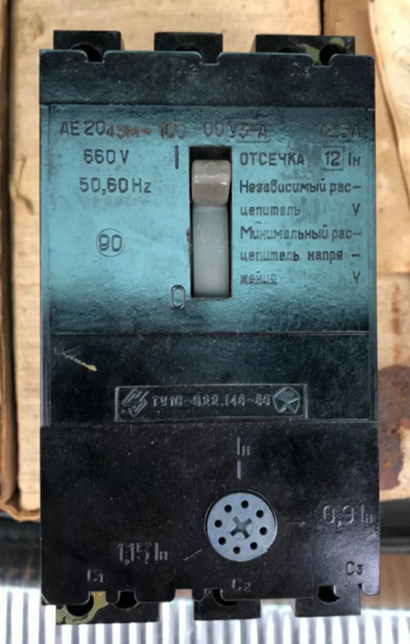 Автоматичний вимикач АЕ2043М