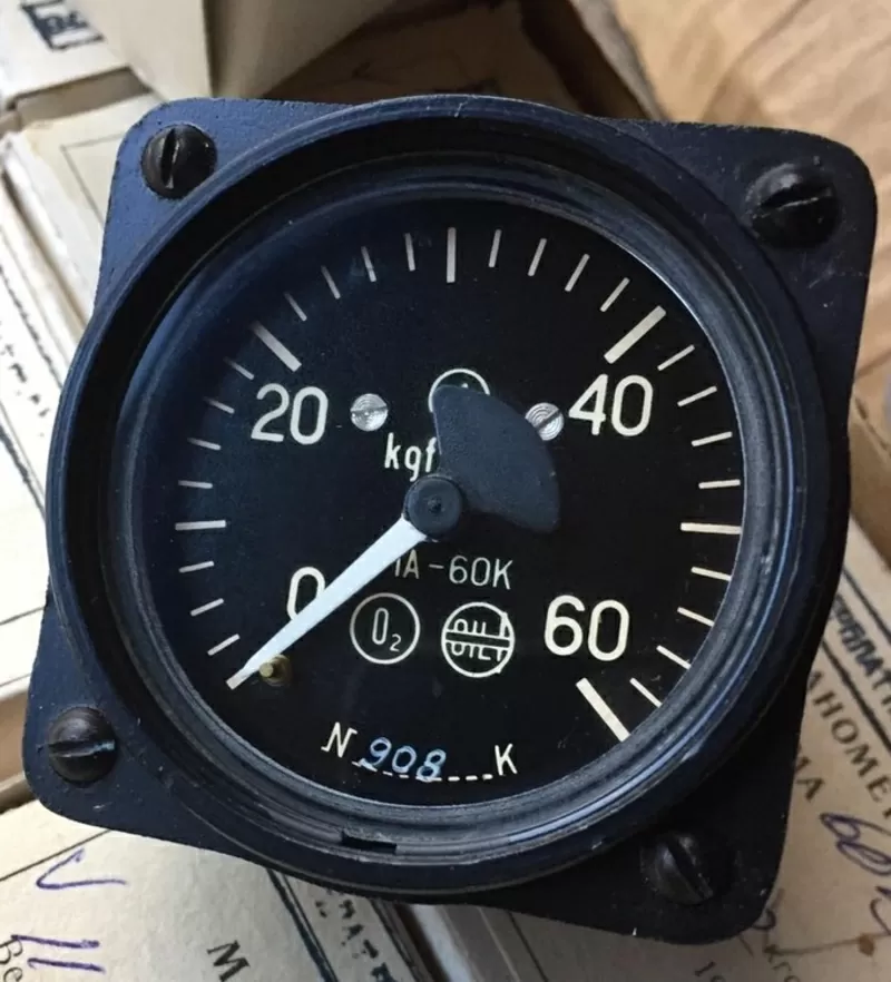 Манометр      МА-60К