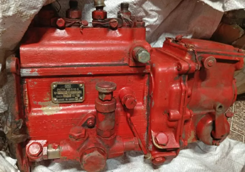 Паливний насос високого тиску ЛСТН 48510Б