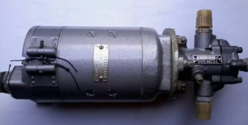 Куплю насос 702М.500 із двигуном Д-200