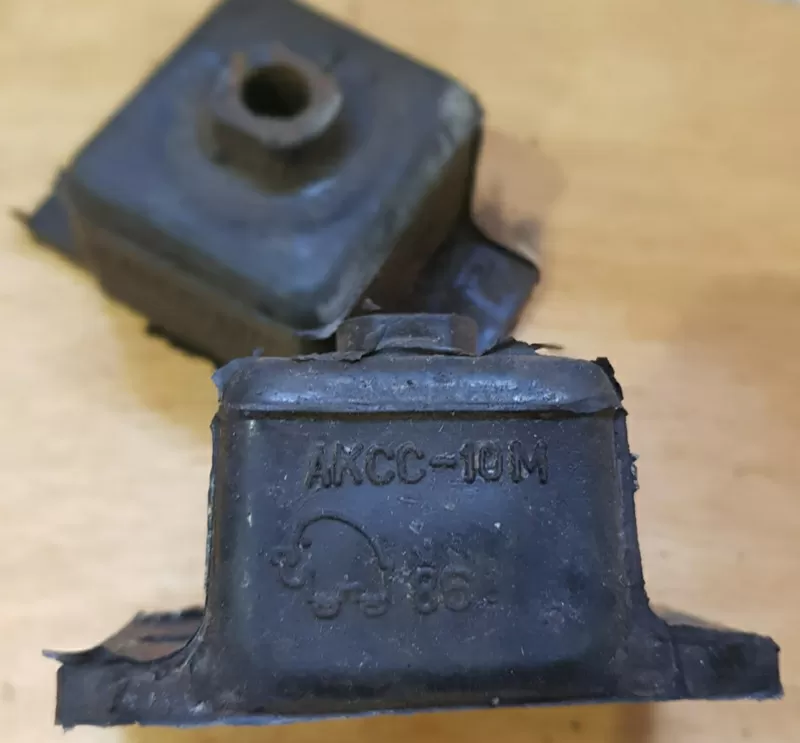 Куплю амортизатори АКСС-25М,  АКСС-15М,  АКСС-10М