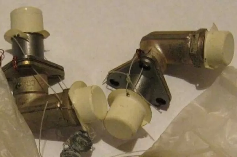 Куплю свічки напівпровідникові СП-18УА-2П,  СП-70