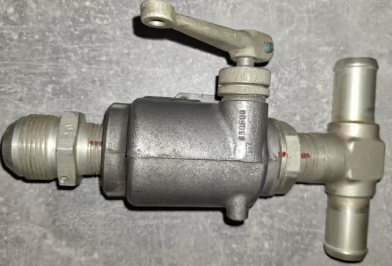 Куплю крани прохідні 630600